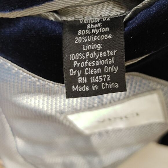 MEN'S VINCI SAPPHIRE BLUE LUXURIOUS VELVET SPORT JACKET. - Picture 7 of 9